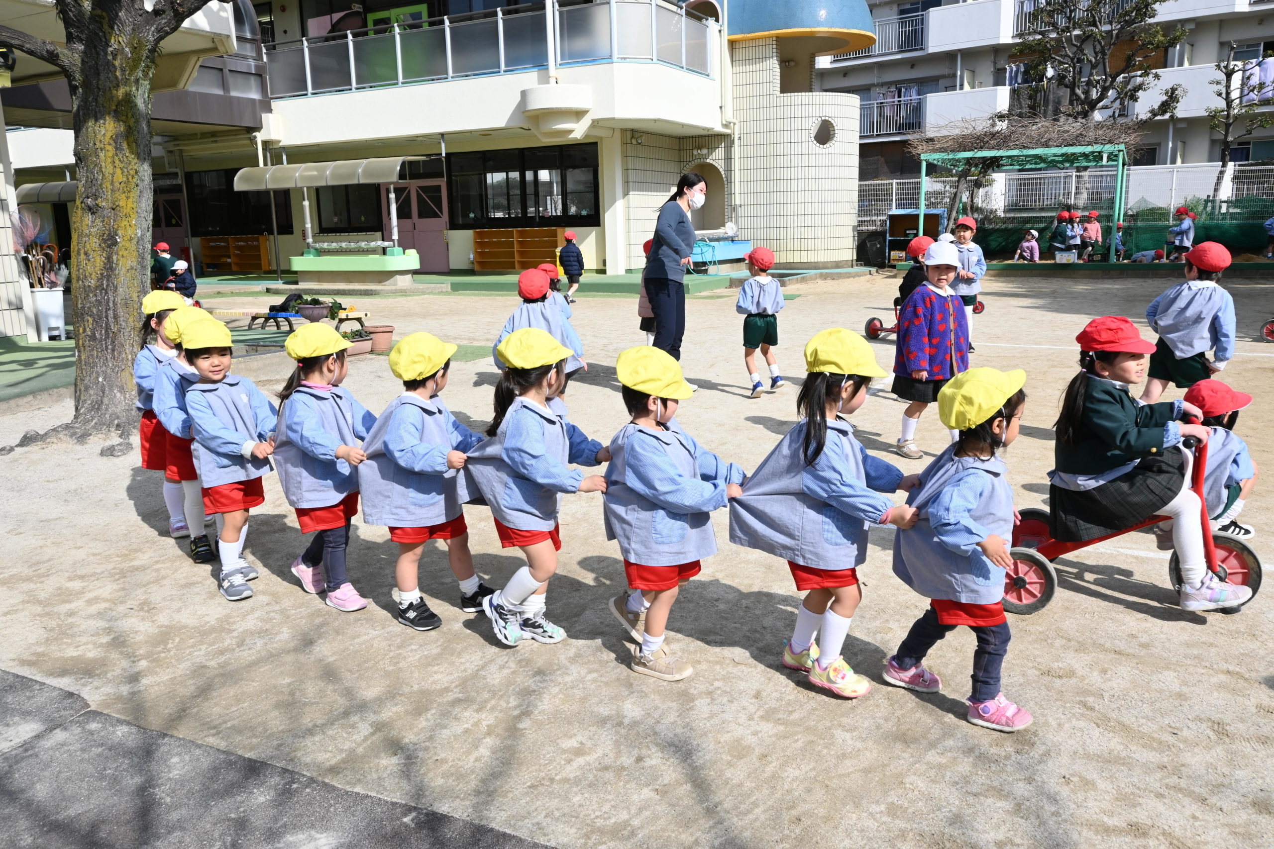 石田幼稚園 入園準備 制服など一式